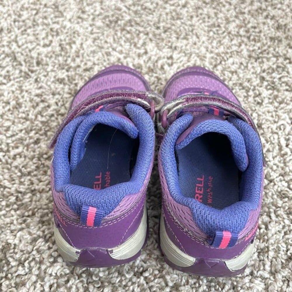 Size 8 / Toddler Girl Merrell Sneakers - Picture 4 of 8